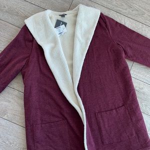 Ladies Eddie Bauer sweater/jacket